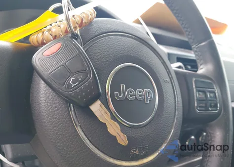 2012 Jeep Liberty Sport z USA, uszkodzony, nr VIN 1C4PJMAK5CW130182